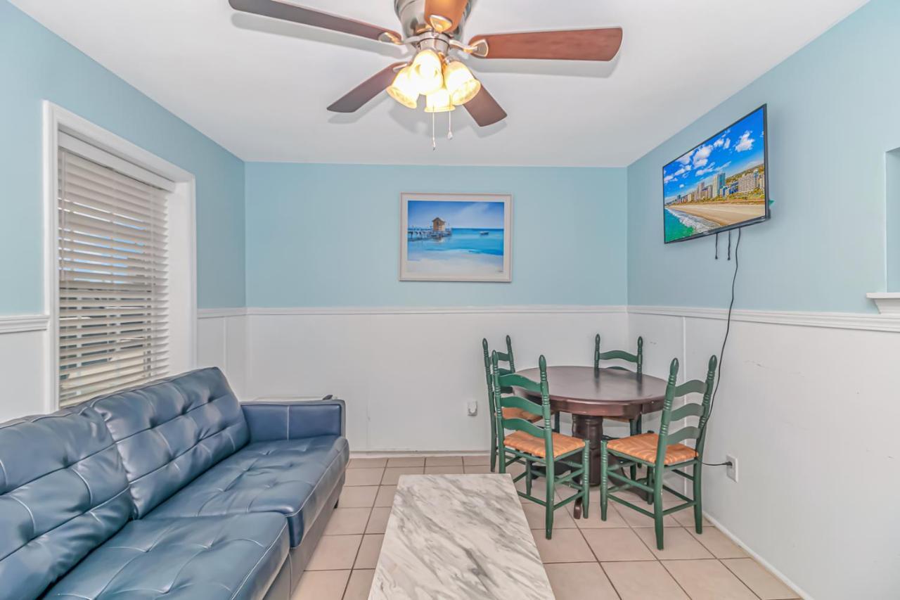 125 Atlantic Avenue Unit E - Pet Friendly! Walk To The Beach And Pier!1Br -1Ba - Sleeps 2-4 Guests! マートルビーチ エクステリア 写真