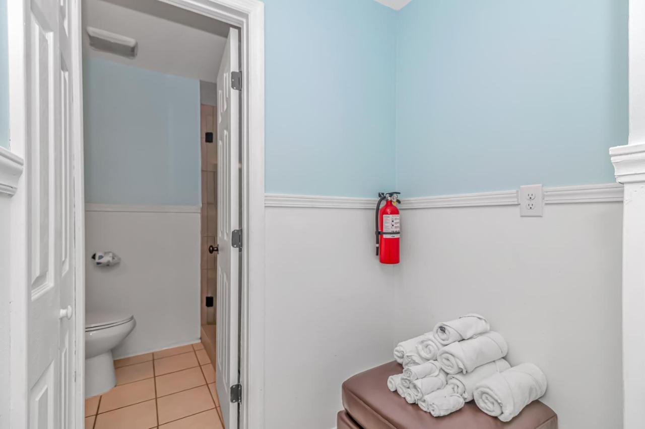 125 Atlantic Avenue Unit E - Pet Friendly! Walk To The Beach And Pier!1Br -1Ba - Sleeps 2-4 Guests! マートルビーチ エクステリア 写真