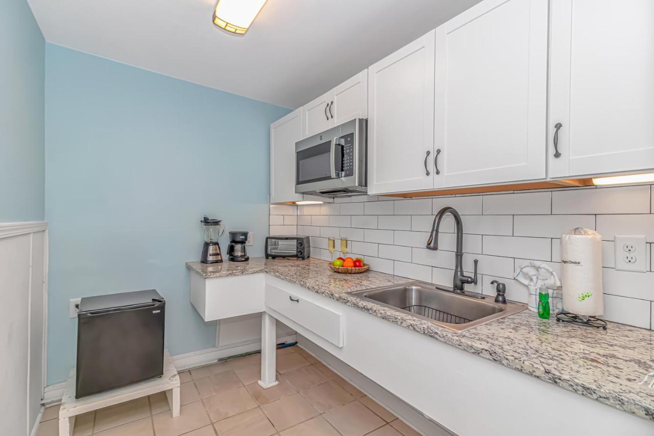 125 Atlantic Avenue Unit E - Pet Friendly! Walk To The Beach And Pier!1Br -1Ba - Sleeps 2-4 Guests! マートルビーチ エクステリア 写真
